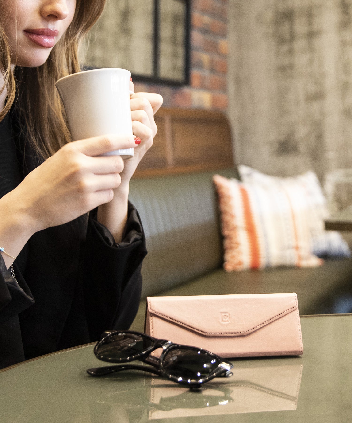 Handcrafted leather luggage tags, passport wallets, AirPods cases, and keyrings by Bouletta