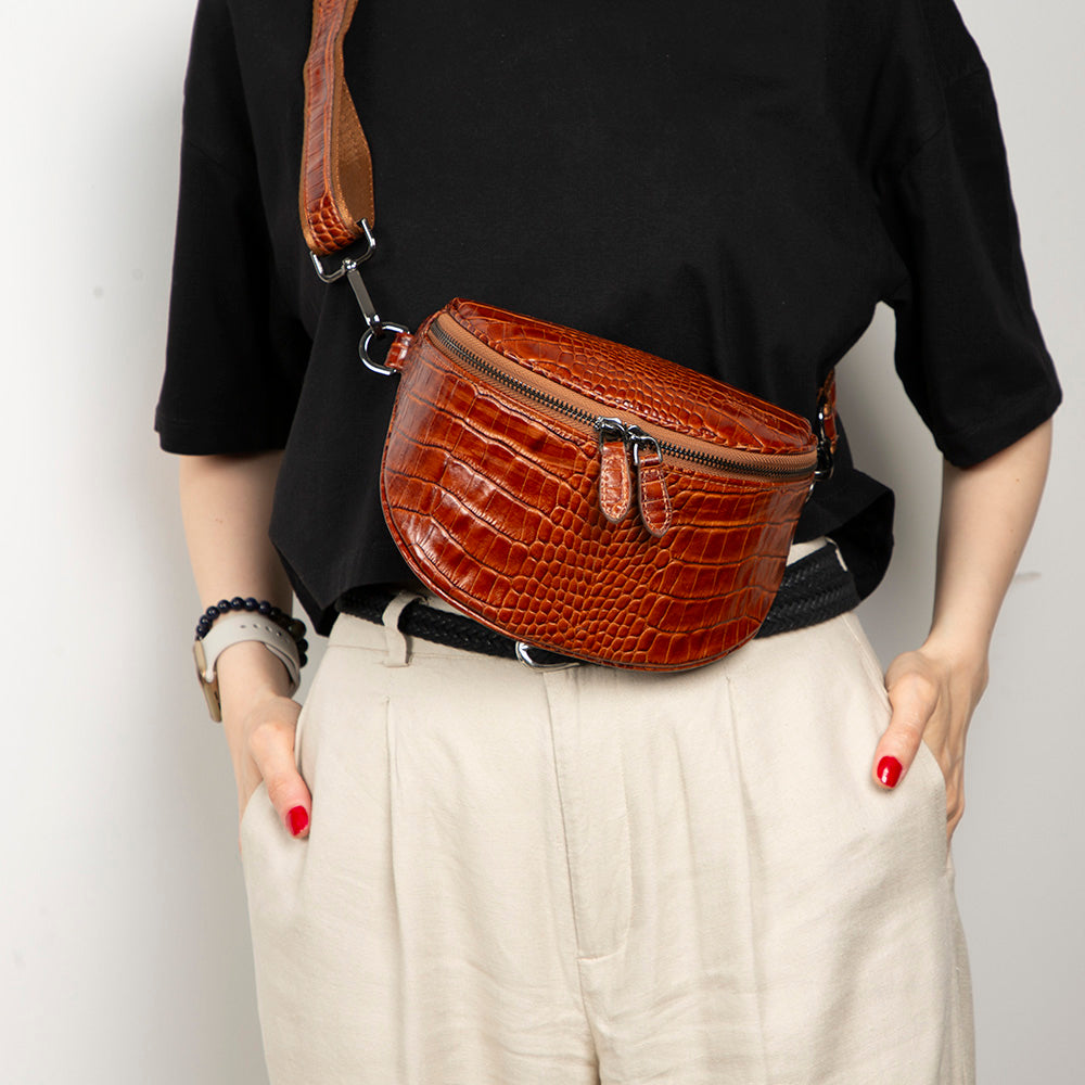 compact-genuine-leather-belt-bag-with-double-zip
Ask ChatGPT