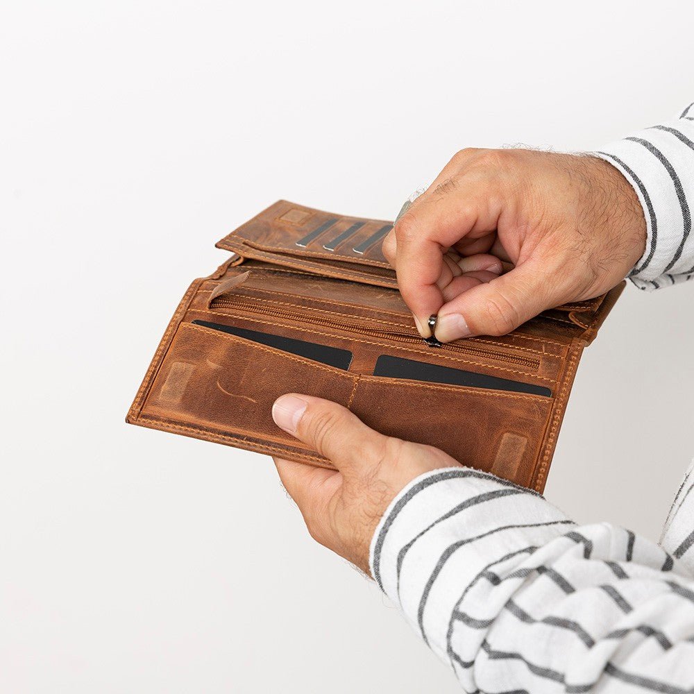 Tenuta Genuine Leather Universal Wallet - Genuine Leather Wallet - Bouletta