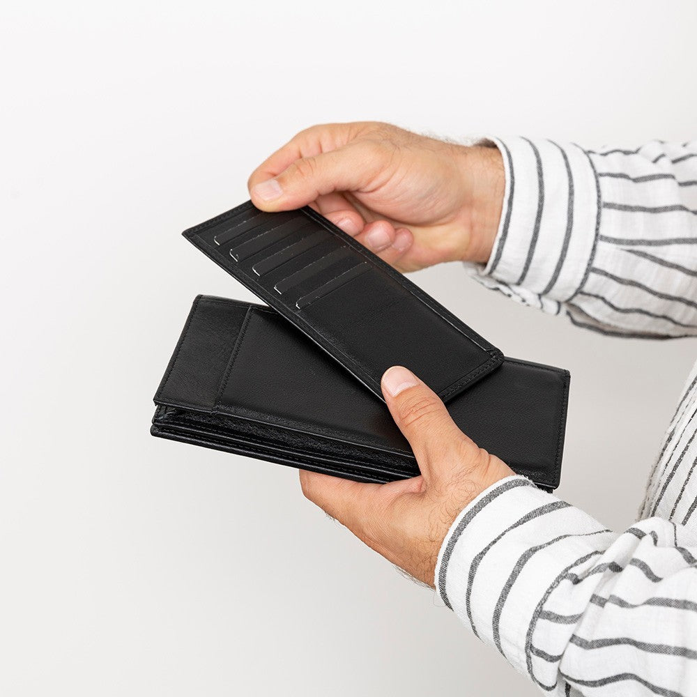 Tenuta Genuine Leather Universal Wallet