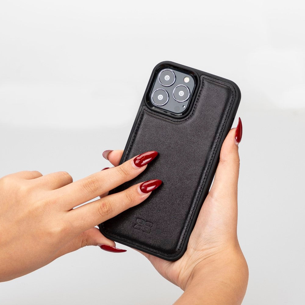 Coque arrière flexible en cuir véritable pour iPhone 13 Series