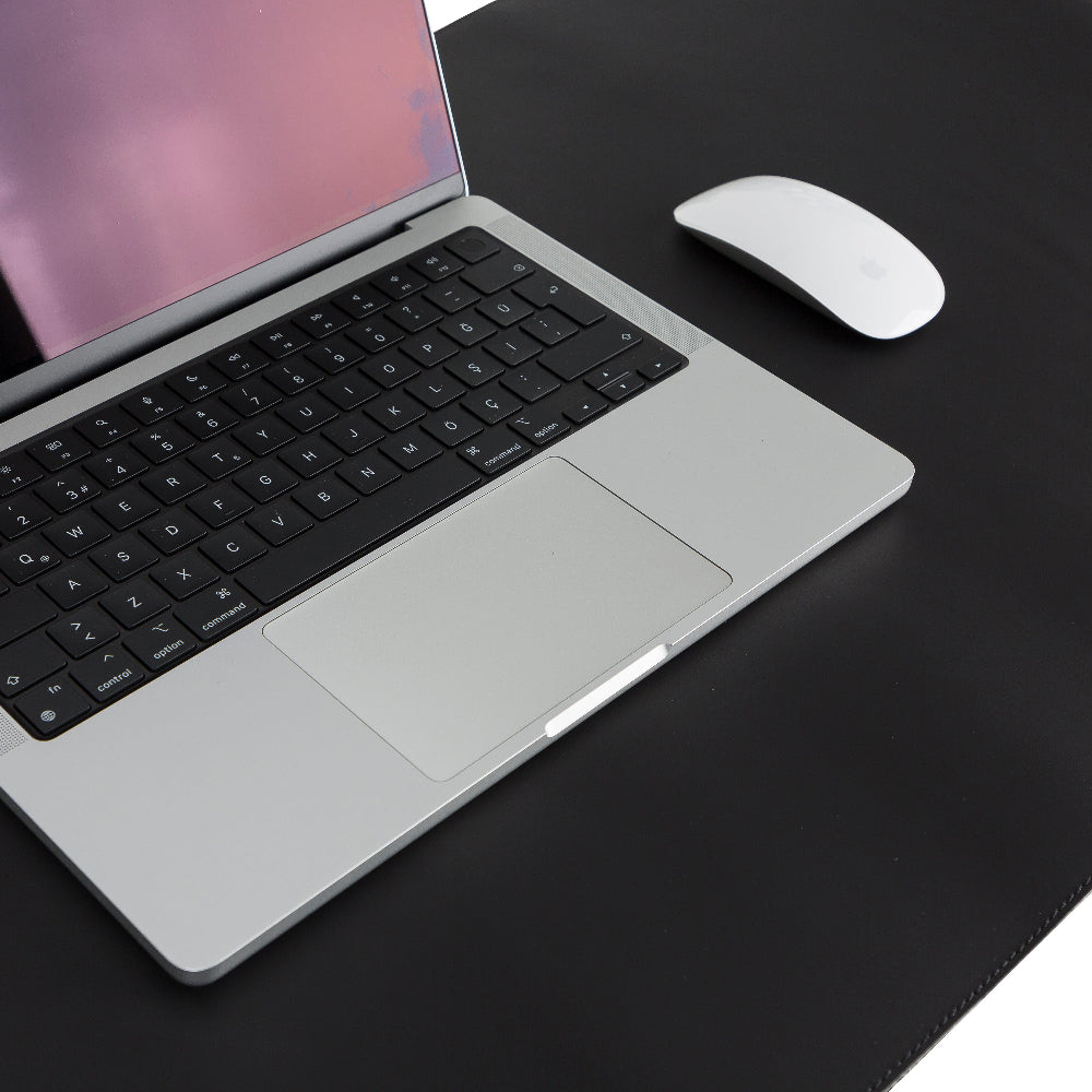 Schreibtischunterlage aus Leder