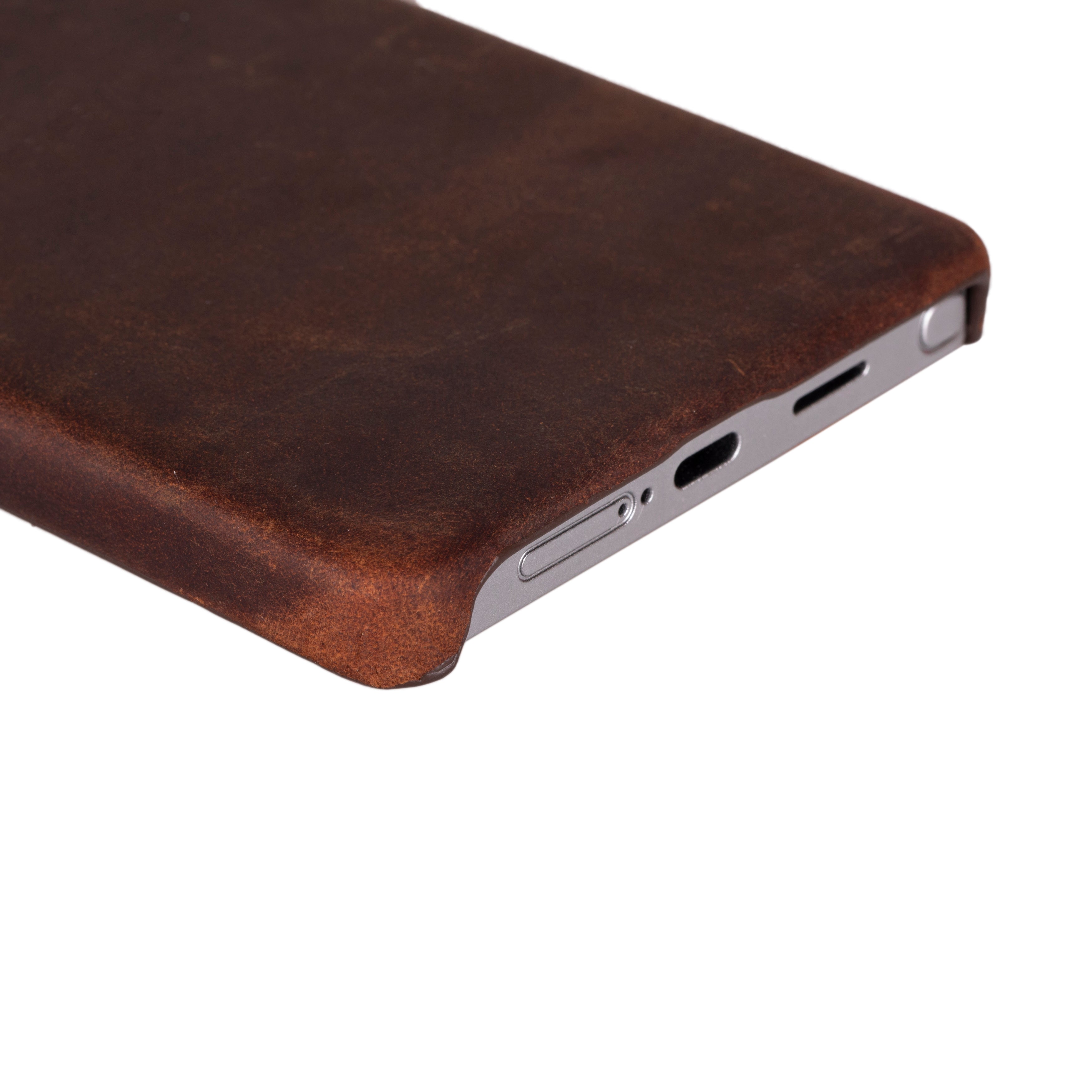 Royale Étui arrière en cuir Ultimate Jacket pour Samsung Galaxy S25 Plus (6.7")