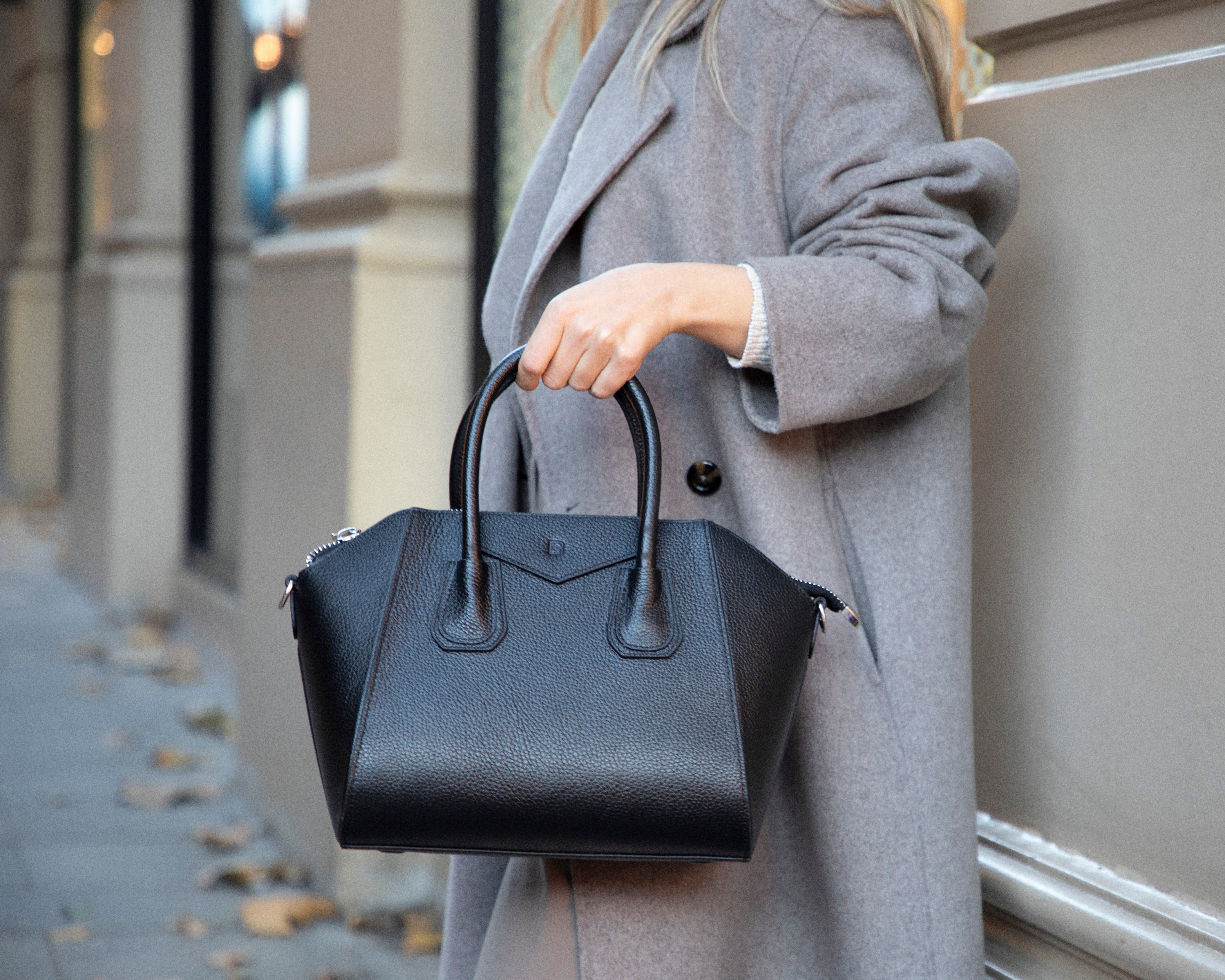 Oran Women's Leather Bag, Medium