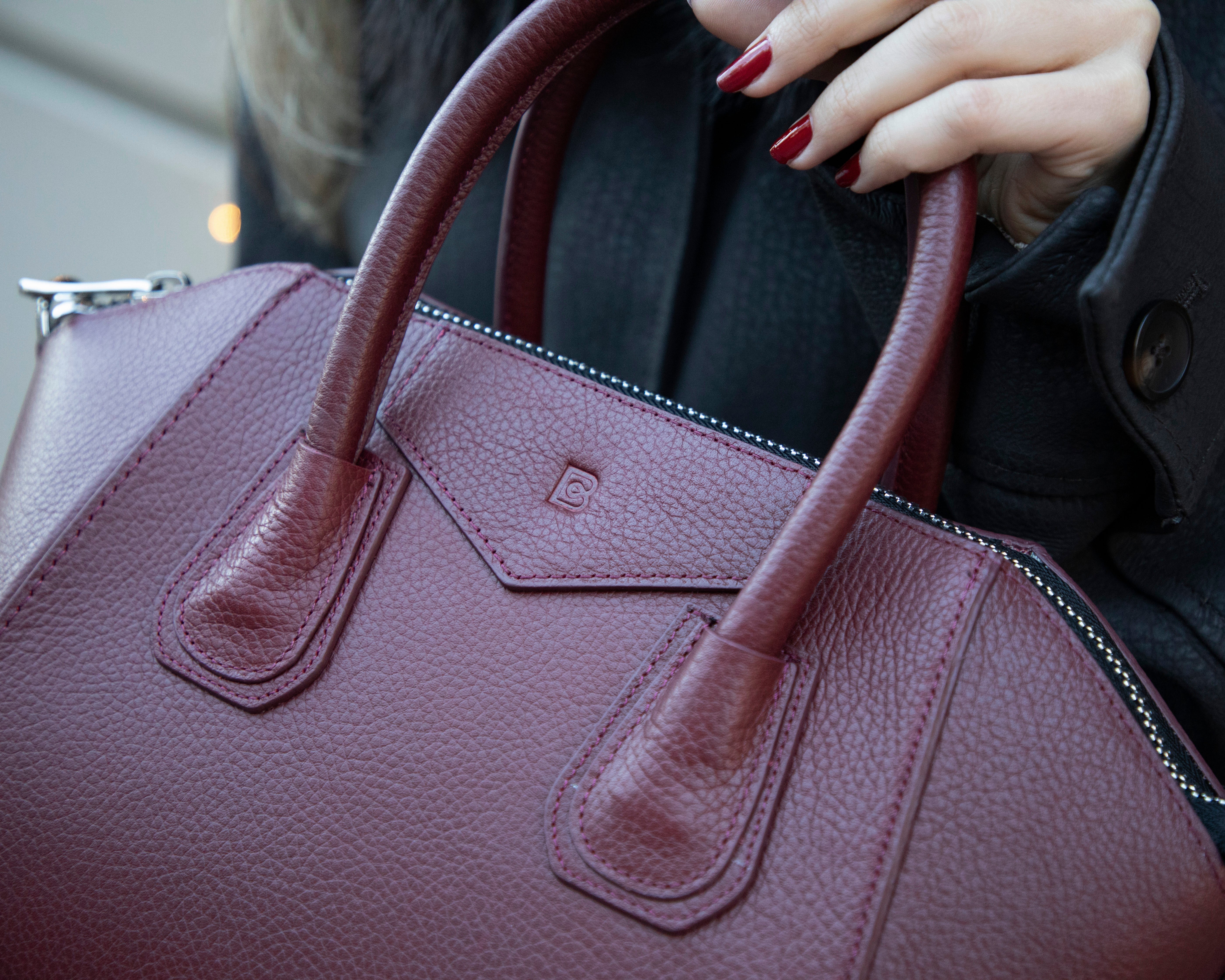 Oran Women's Leather Bag, Medium