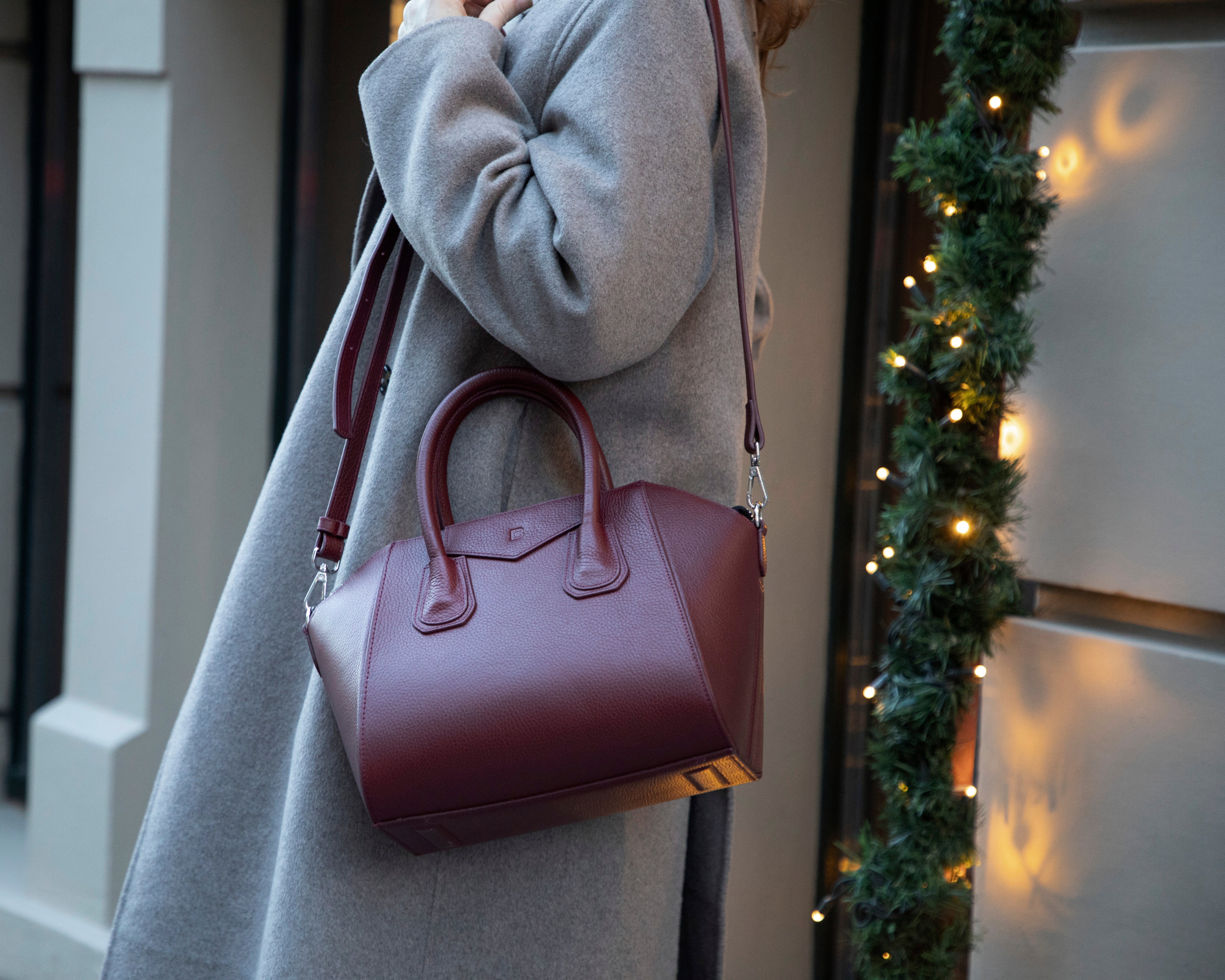 Oran Women's Leather Bag, Medium