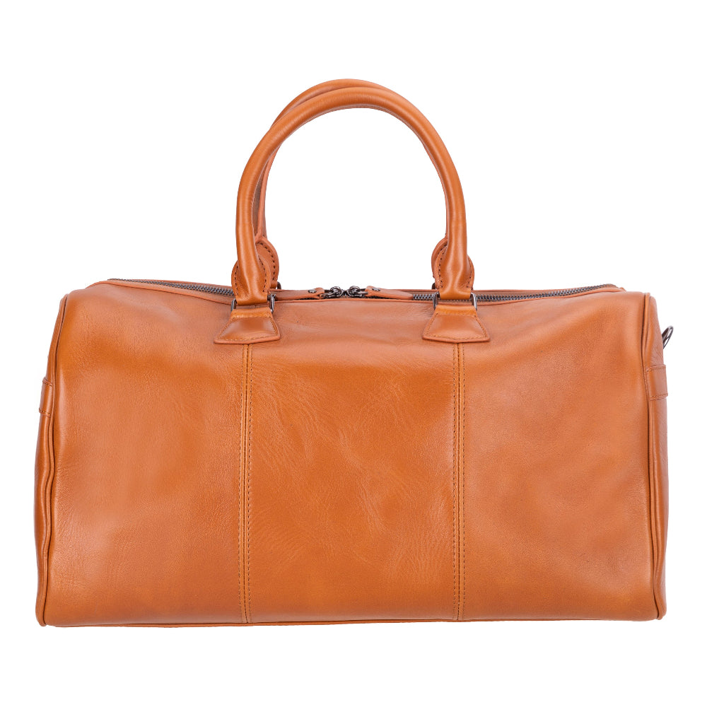 Spacious men's and women's leather duffle bag