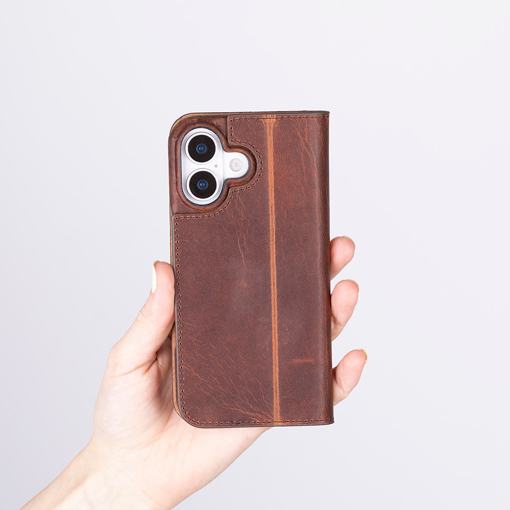 Sonat iPhone 17 (6.3") Leather Folio Wallet Case