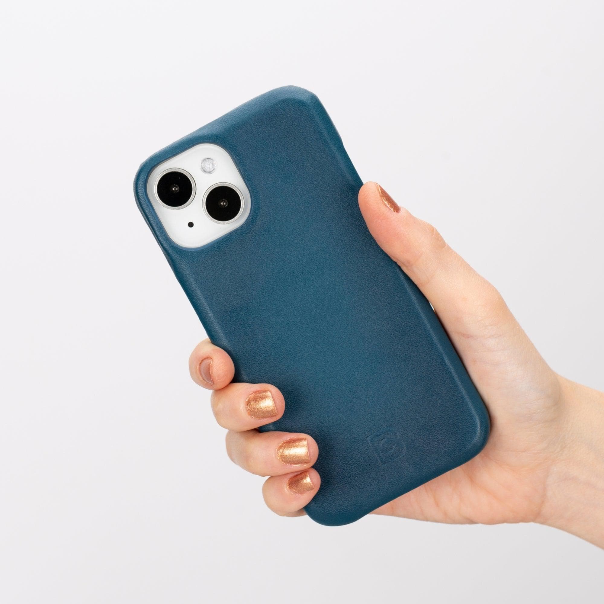 Coque arrière entièrement en cuir véritable à clipser pour iPhone 15 Plus (6,7") F360