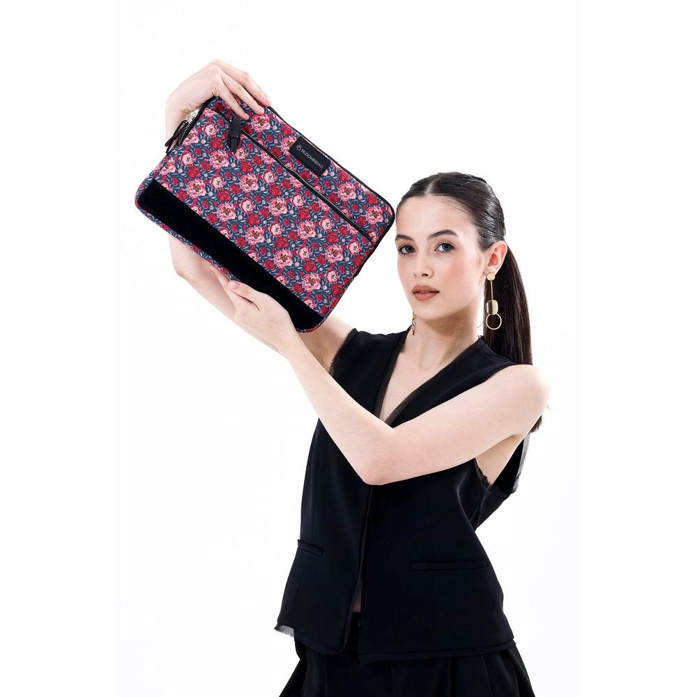 Blossom Lovin'14 inch Laptop / MacBook Sleeve
