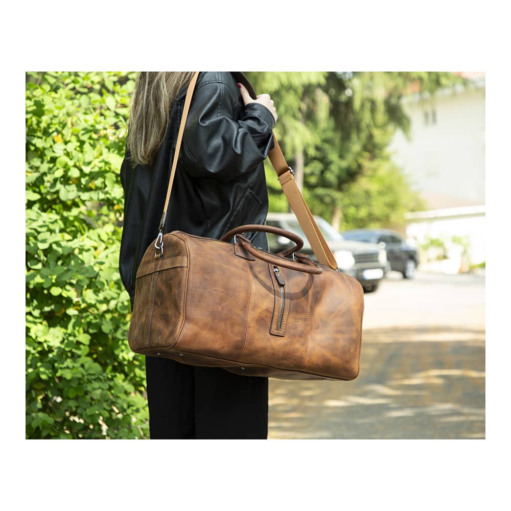 Dolly Men / Women Genuine Leather Sports / Travel Bags