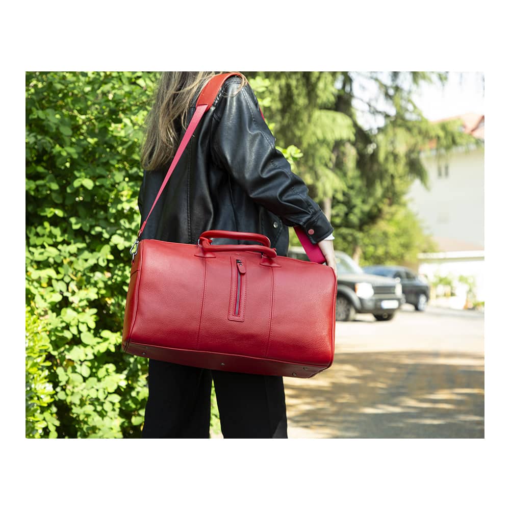 Dolly Men / Women Genuine Leather Sports / Travel Bags