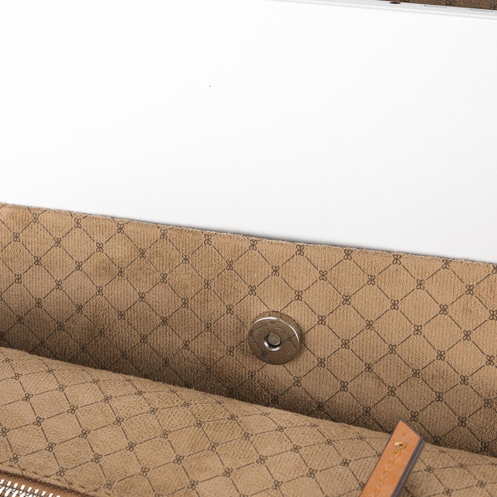 Molde Genuine Leather Laptop / MacBook Backpack for Men and Women