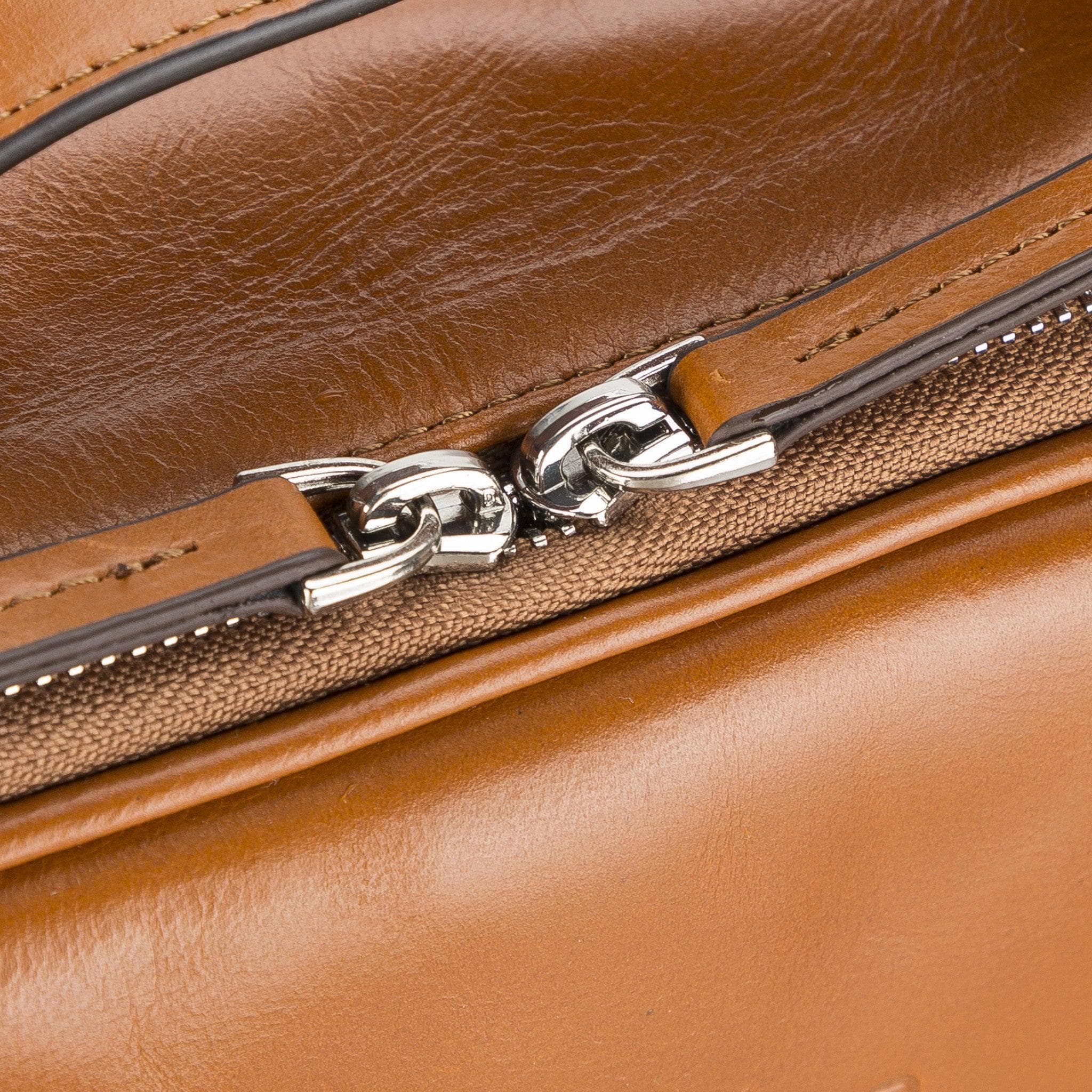 Molde Genuine Leather Laptop / MacBook Backpack for Men and Women