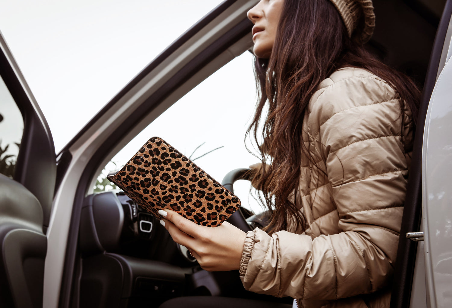 Handmade Leather Magnetic Detachable Wallet Cases for iPhone 7/8 Plus