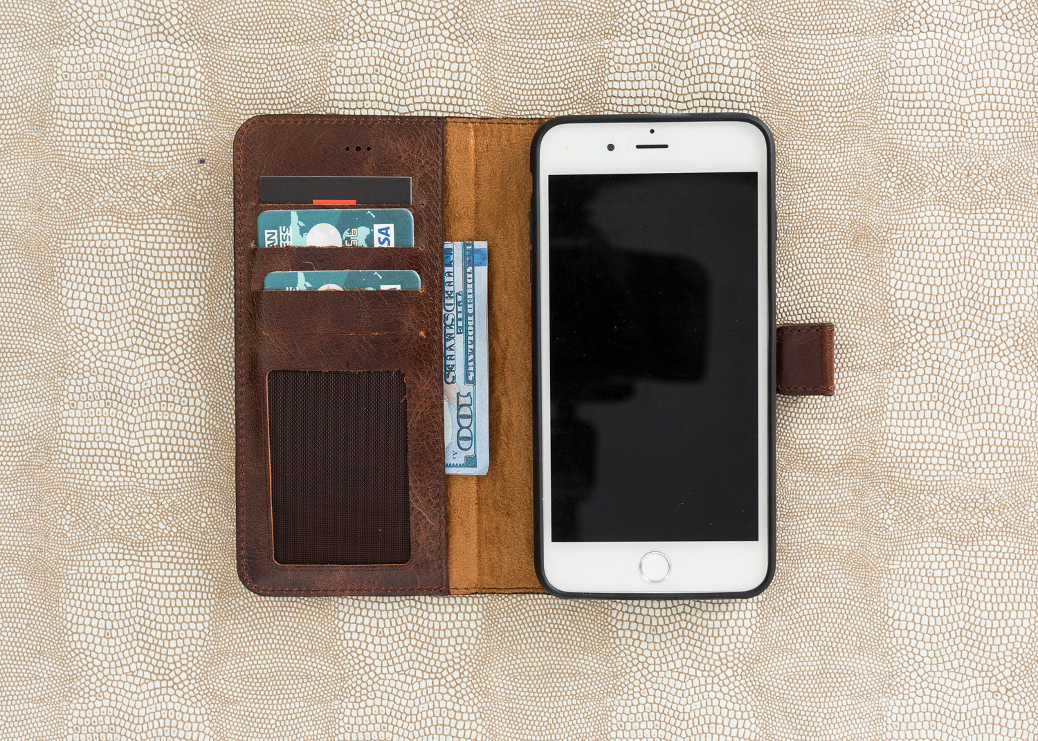 Sillage iPhone SE 2 (2020) / SE 3 (2022) / 8 / 7 Leather Wallet Case