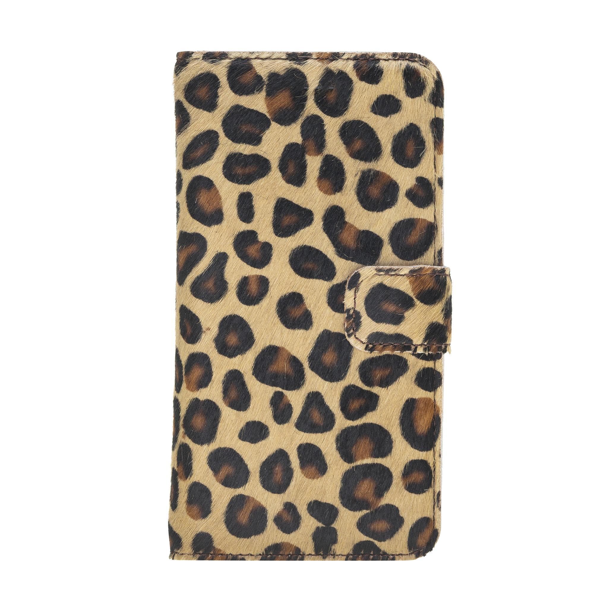 Magic iPhone SE / 8 / 7 Detachable Leather Wallet Case
