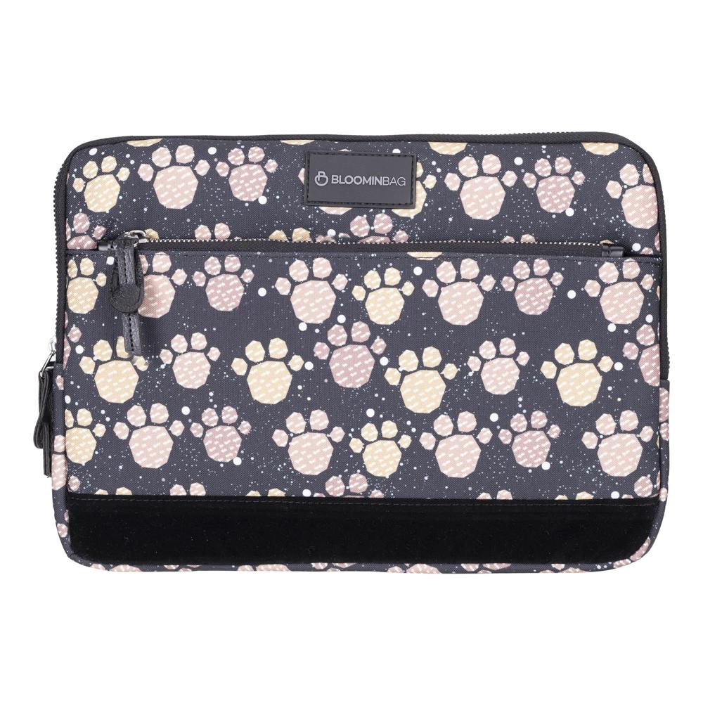 Soul Mate vegan laptop sleeve 15–16 inch with recycled fabric and paw prints